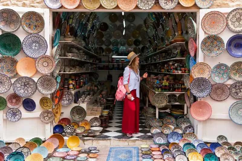 una turista a casablanca, tour marocco 5 giorni una turista a casablanca, tour marocco 5 giorni